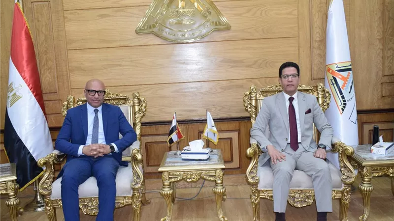 رئيس جامعة بنها يستقبل مدير قطاع التعليم بشركة ميكروسوفت بشمال افريقيا