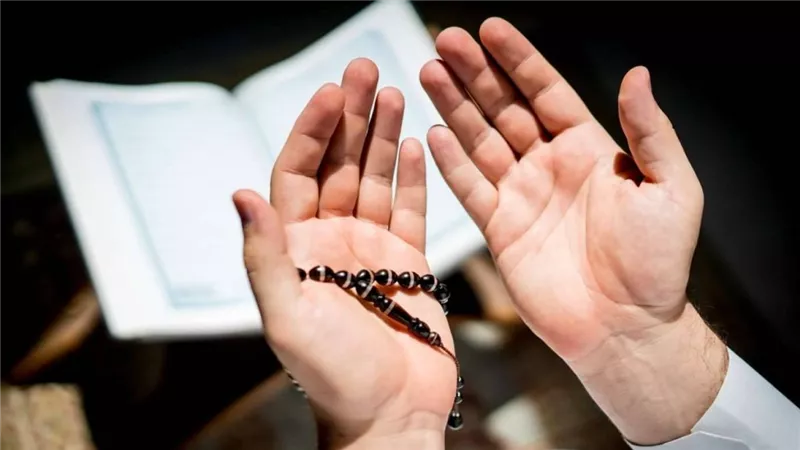 وانتصف الشهر الكريم| دعاء يوم 15 رمضان.. «اللهم تقبل منا صيامنا وقيامنا»