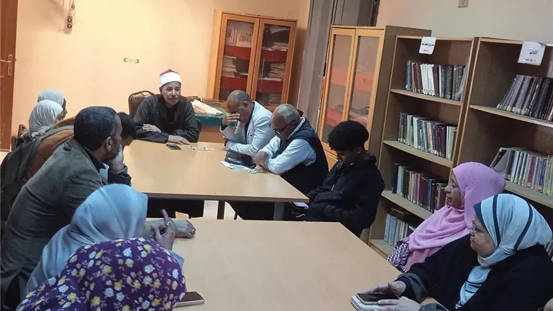 بالإنشاد والشعر والسيرة النبوية.. 