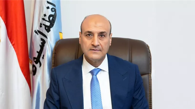 8 قوافل طبية مجانية بقرى أسيوط وأبنوب خلال مارس