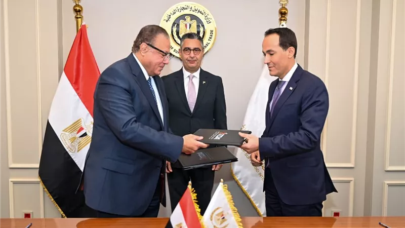  وزير التموين يشهد توقيع بروتوكول لربط السجل التجاري بالملكية الفكرية