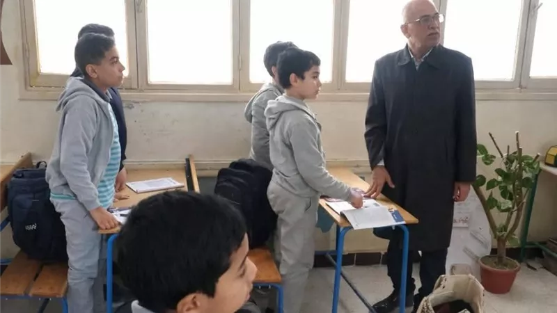 وكيل تعليم الإسماعيلية يتفقد مدرسة الجيل الرسمية للغات