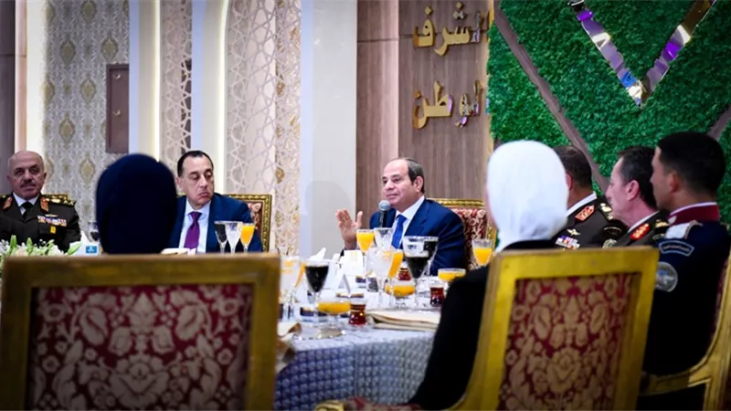  السيسي:الأكاديمية العسكرية فيها مسجد وكنيسة ومحدش بيقول لحد ادخل أومتدخلش