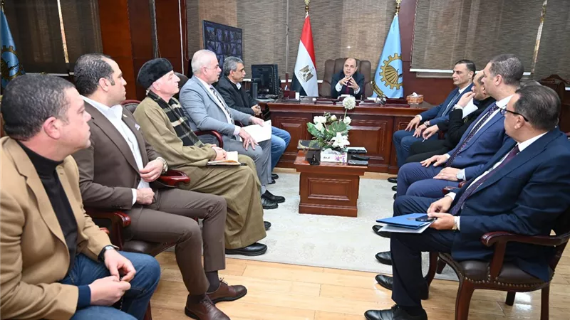 محافظ الغربية يناقش مع أعضاء البرلمان تحسين المشروعات والخدمات بالمحافظة