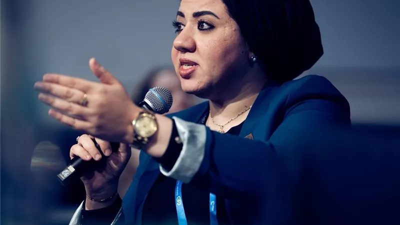 النائبة أميرة صابر تشارك بجلسة الصمود في مواجهة تسليح الغذاء بمؤتمر ميونخ