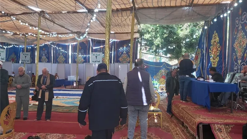 إيقاف التصويت مؤقتًا في انتخابات مهندسي أسيوط لأداء صلاة الجمعة
