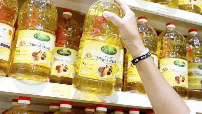 أسعار الزيت اليوم الجمعة 6 مارس 2026 في الأسواق والمحال التجارية