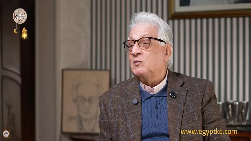 عبد الله السناوي يكشف أهم محطات مسيرته بعد إغلاق الصحف بقرارات سياسية