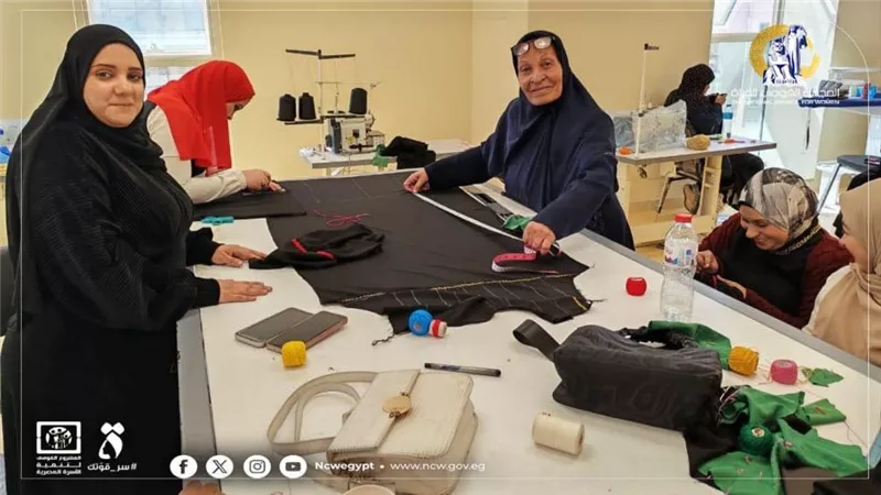  «القومي للمرأة» ينظم برامج تدريبية في خياطة التوب والأحذية بالوادي الجديد