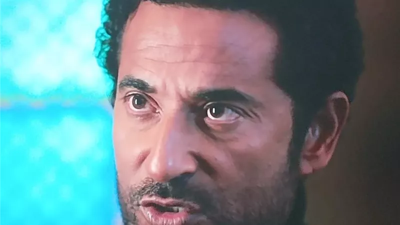مسلسل إفراج الحلقة 17.. هروب نجل عمرو سعد يضعه في ورطة  