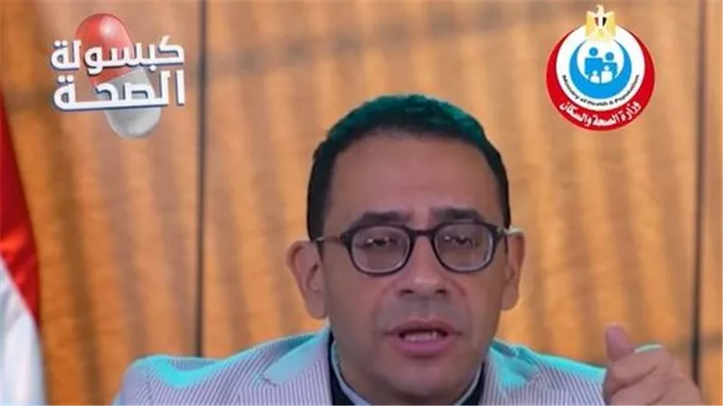 ما أضرار ارتداء الملابس الضيقة على صحة المرأة؟.. 