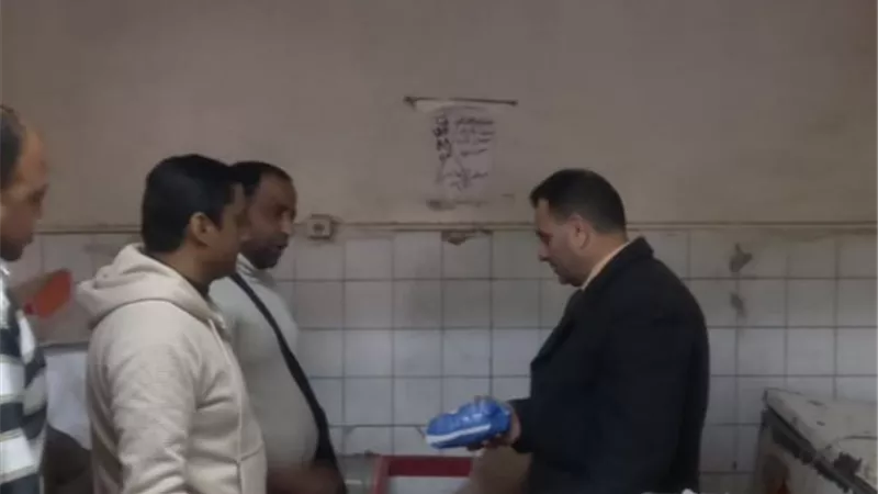 تموين الإسكندرية يحرر 37 محضرًا خلال حملة رقابية مكبرة بالعامرية والعجمي