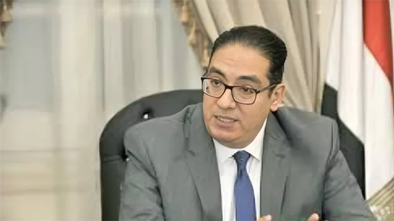 جامعة القاهرة تطلق أول نشرة دورية لبيوت الخبرة بالذكاء الاصطناعي