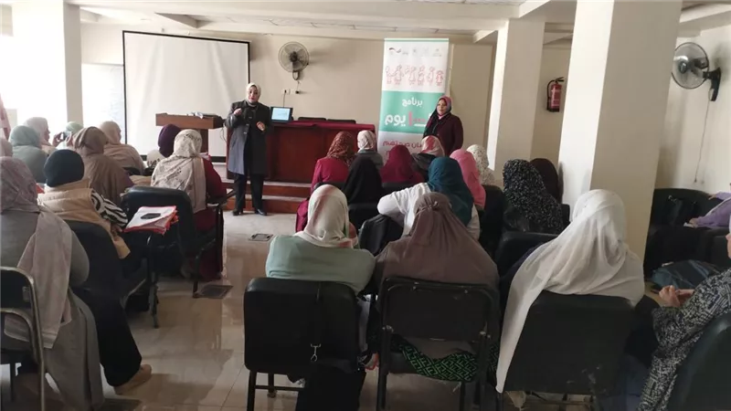 وزارة التضامن تطلق برنامجا لتدريب 4000 رائدة اجتماعية