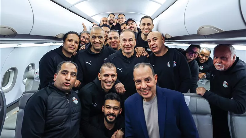 وفد من المنتخب الوطني يغادر إلى أمريكا للتحضير للمونديال 