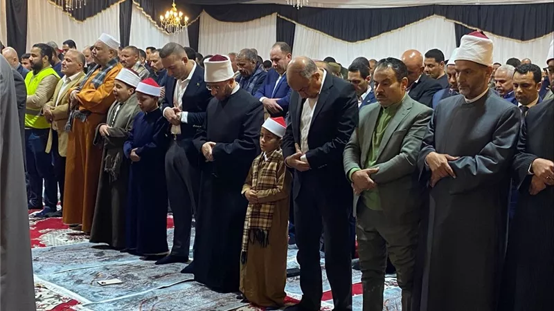 وزير الأوقاف يختتم 