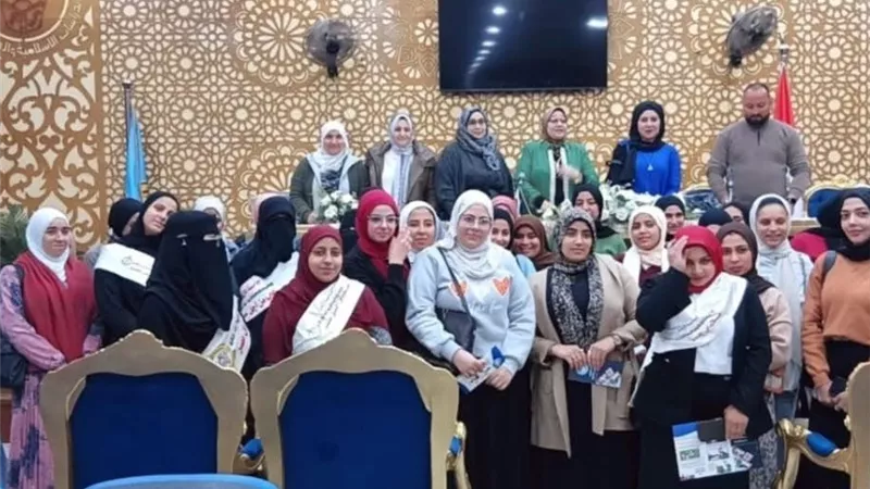 مياه الشرقية تعقد ندوة توعية ل 150 طالبة بكلية الدرسات الإسلامية والعربية 