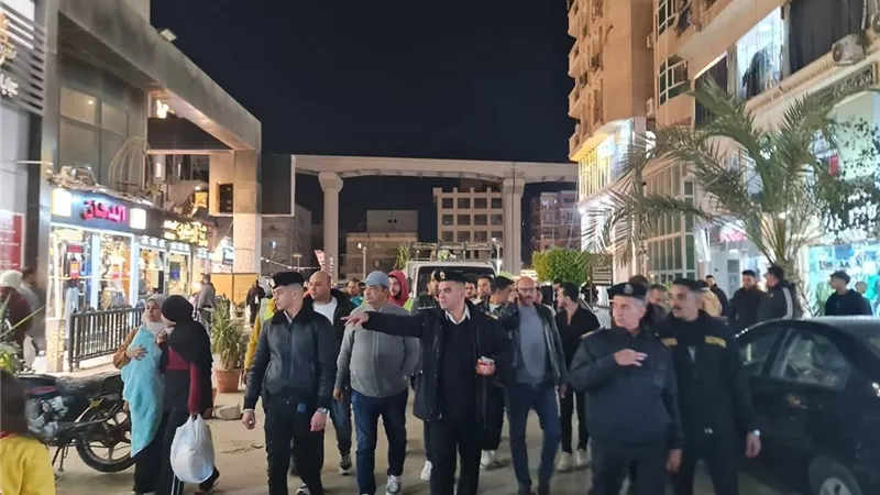 6 أكتوبر: حملة ليلية مكبرة لإزالة الإشغالات بالمحاور الحيوية
