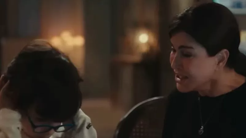 مسلسل اللون الأزرق الحلقة 3.. مشادات وغضب بين أدهم وآمنة بسبب حالة حمزة