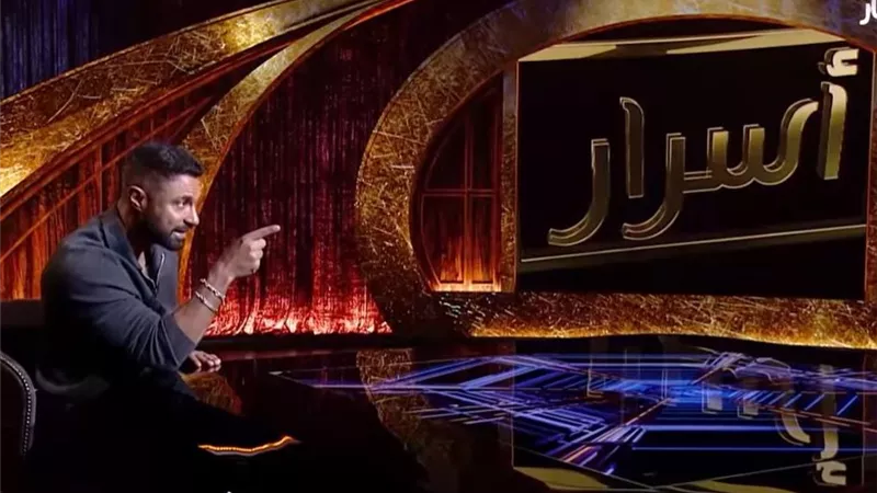 كريم فهمي: كلنا مرضى نفسيين والاعتراف بالأزمات أولى خطوات الحل|فيديو