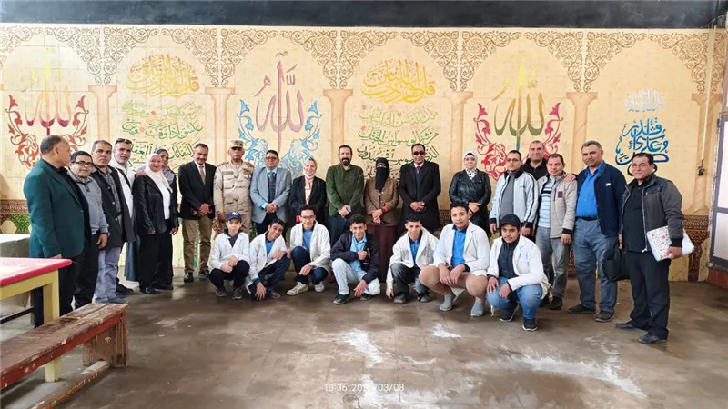 مدير تعليم القاهرة تتابع إنتظام الدراسة بمدارس إدارة المرج 