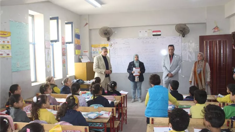 جولات ميدانية مستمرة في الجيزة لضمان انتظام التعليم والتقييمات الصفية