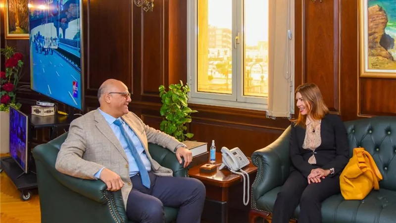 محافظ الإسكندرية يستقبل قنصل عام فرنسا لبحث تعزيز التعاون