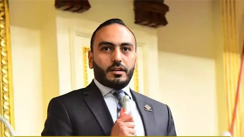 يواجهون ظروف عمل خطرة.. تحرك برلماني يكشف عن تدهور أوضاع عمال «الدليفري»