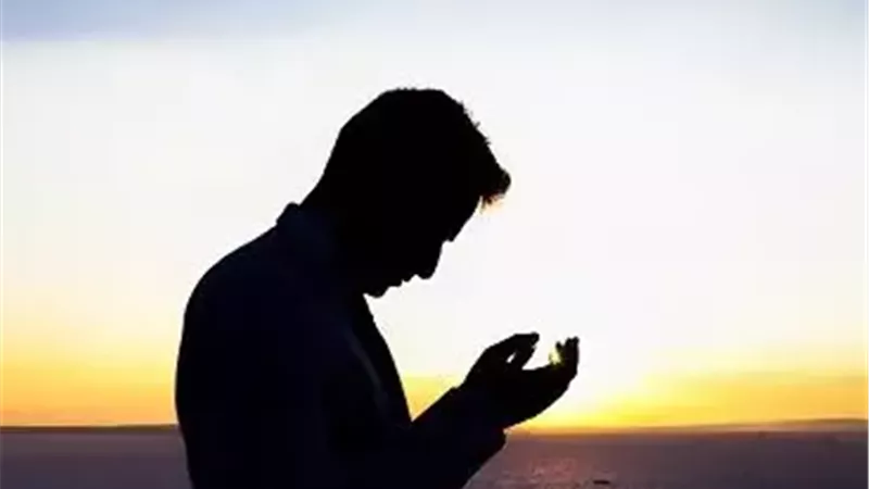 «لماذا تحدث لنا أمور لا نفهم أسبابها»؟.. خالد الجندي يوضح