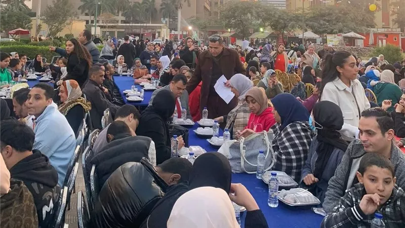 جامعة عين شمس تنظم إفطارًا رمضانيًا  لآلاف الأطفال من ذوي الهمم