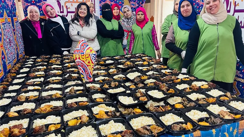 استمرار مبادرة«مطبخ المصرية بإيد بناتها» بالمنيا لدعم الأسر الأكثر احتياجا