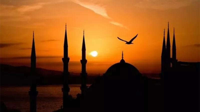 موعد أذان الفجر اليوم التاسع عشر من رمضان 2026 وعدد ساعات الصيام 