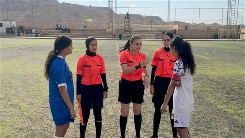 بالأسماء.. حكام مباريات غدا الإثنين ببطولة الكرة النسائية 