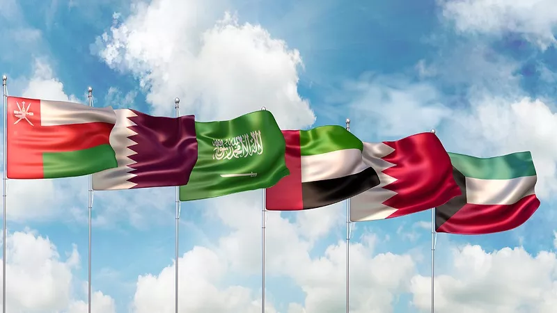 وسط اضطرابات الإمدادات بسبب الحرب.. كيف استقبلت أسواق الخليج موسم العيد؟