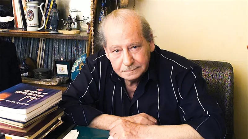 حنا مينه.. روائي البحر الذي حول سيرته وحياة الفقراء إلى أدب خالد