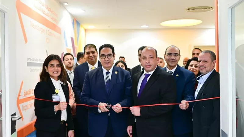 بتكلفة 44 مليون جنيه.. رئيس جامعة القاهرة يفتتح تطوير 