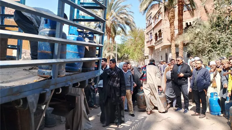 التموين بأسيوط يكثف ضخ أسطوانات البوتاجاز بجميع المراكز والأحياء 