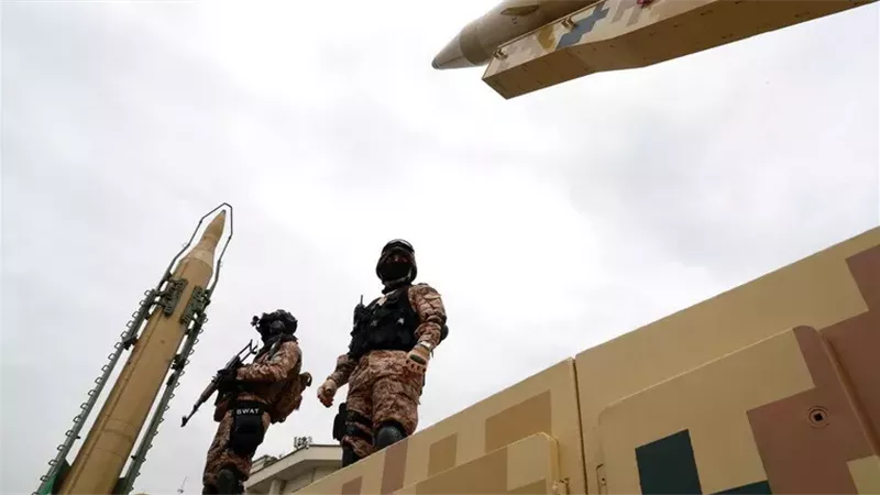 الحرس الثوري: هاجمنا أهدافًا أمريكية وإسرائيلية باستخدام صواريخ ثقيلة