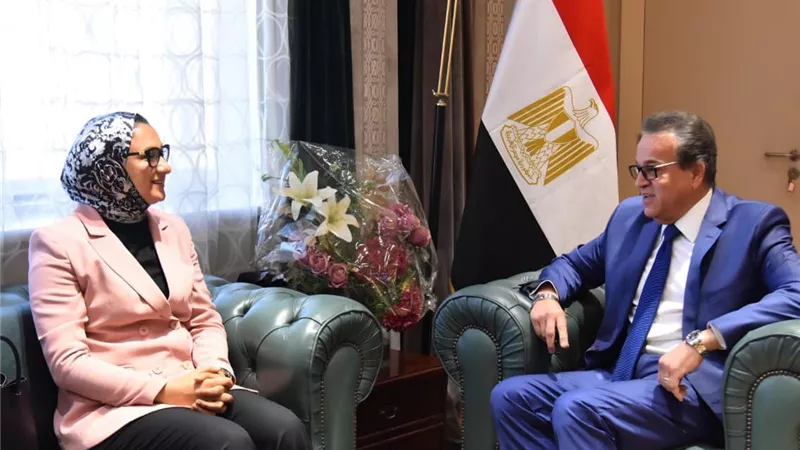 وزير الصحة يستقبل محافظ الوادي الجديد| تفاصيل