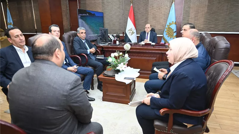 للأسبوع الثاني على التوالي.. محافظ الغربية يعقد لقاءً مفتوحًا مع المواطنين