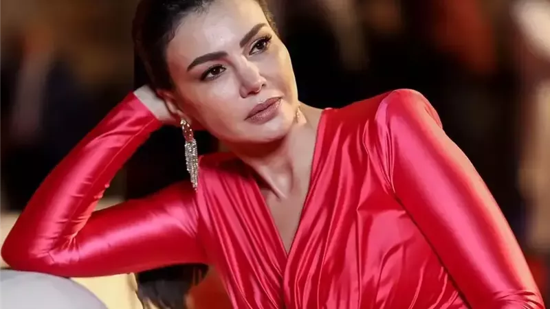 دينا فؤاد.. من الإعلام إلى نجومية الدراما المصرية