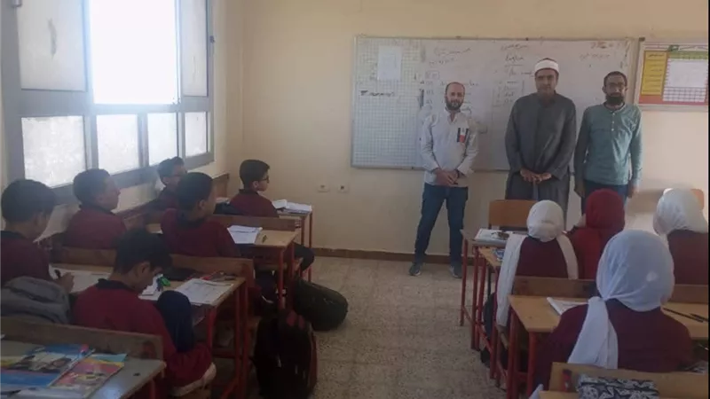 أوقاف الشرقية تنظم قوافل بالمدارس لتصحيح المفاهيم الخاطئة | صور