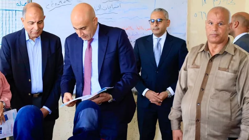 وزير التعليم ومحافظ المنيا يتفقدان عددا من المدارس بقرية تونة الجبل