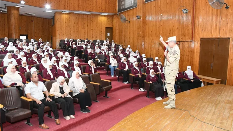 جامعة الإسماعيلية الجديدة الأهلية تختتم دورة التربية العسكرية الثانية بمشاركة 390 طالبة 