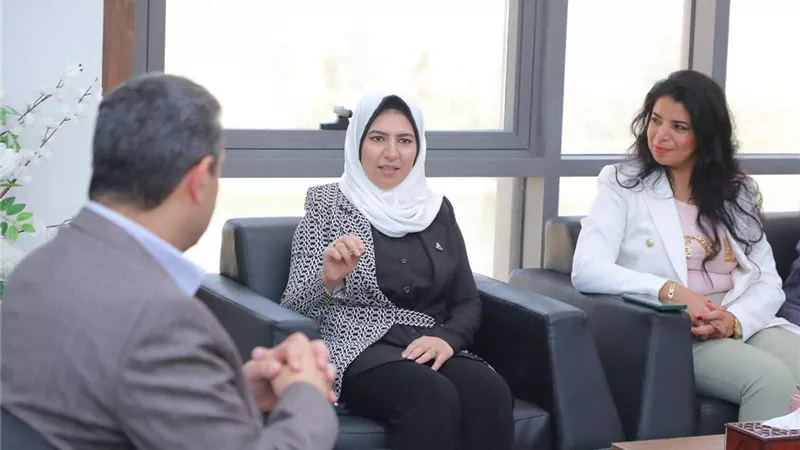 محافظ دمياط يستقبل مدير مكتب مصر ببرنامج الأمم المتحدة للمستوطنات البشرية