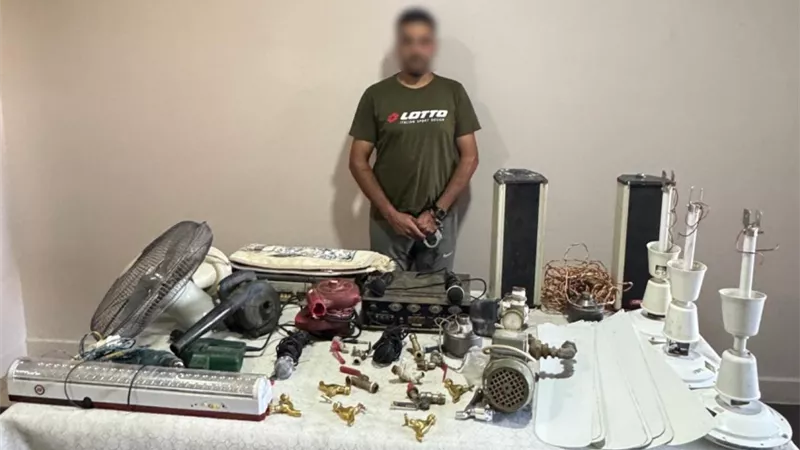 ضبط عاطل لسرقته بعض المحتويات من داخل أحد المساجد بالإسماعيلية