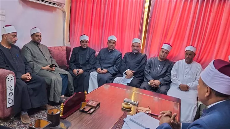   اجتماع طارئ لوكيل أوقاف كفر الشيخ مع جهاز تفتيش المتابعة لمناقشة خطة العمل الدعوي