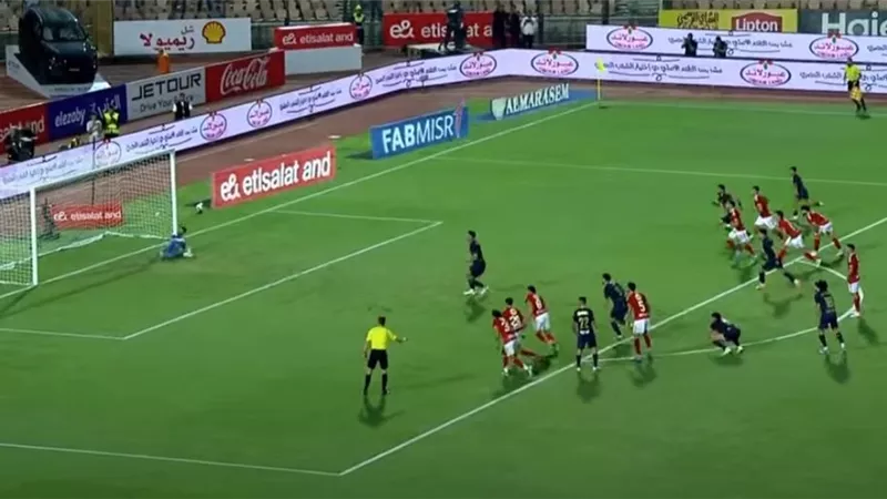القمة 131| الزمالك يتقدم بهدف نظيف أمام الأهلي في شوط مثير بالدوري