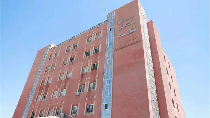 أطفال الحضانات بين الحياة والموت.. انقطاع الكهرباء بقفط التخصصي كارثة تهدد حياة حديثي الولادة بالصعيد