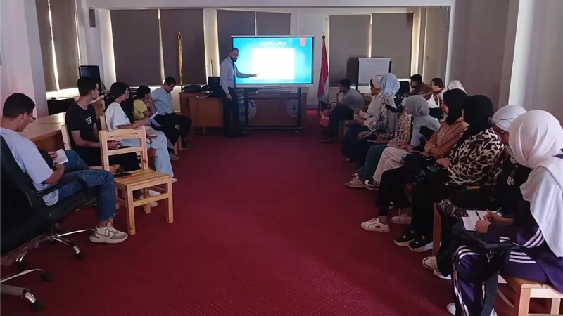  لتعزيز الإبداع الفني.. دورة تدريبية لتعليم قراءة النوتة الموسيقية بجامعة القناة